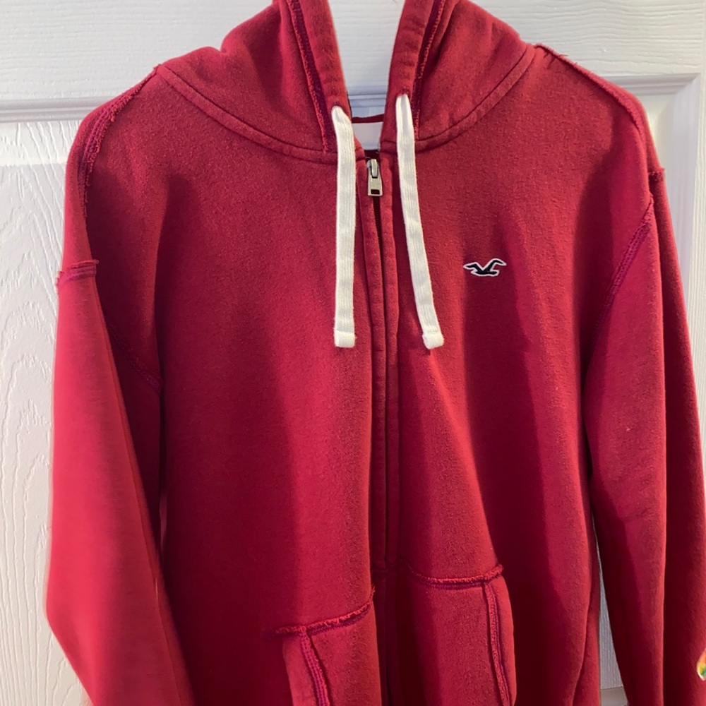 Hollister sweater